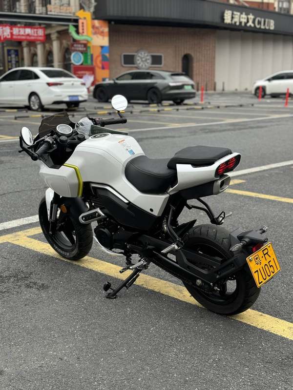 二手春风XO狒狒