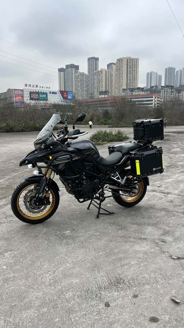 二手贝纳利TRK552