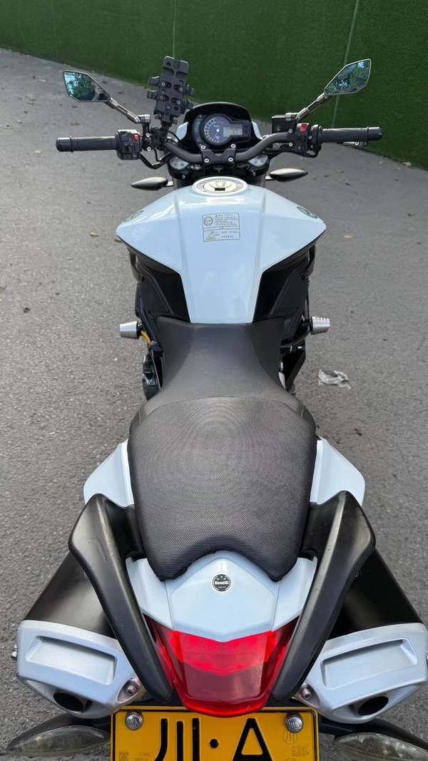 二手贝纳利TNT600i