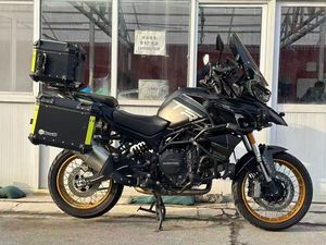 二手贝纳利TRK 902