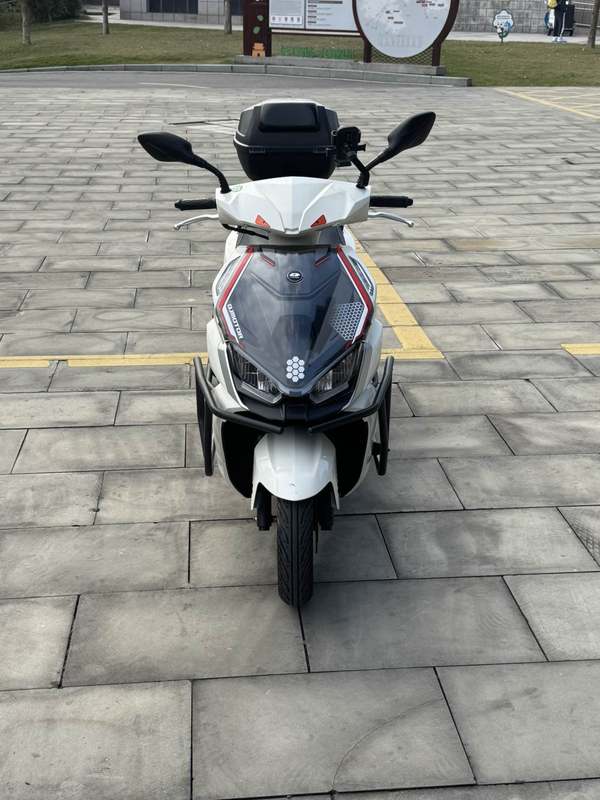 二手QJMOTOR鸿150RS