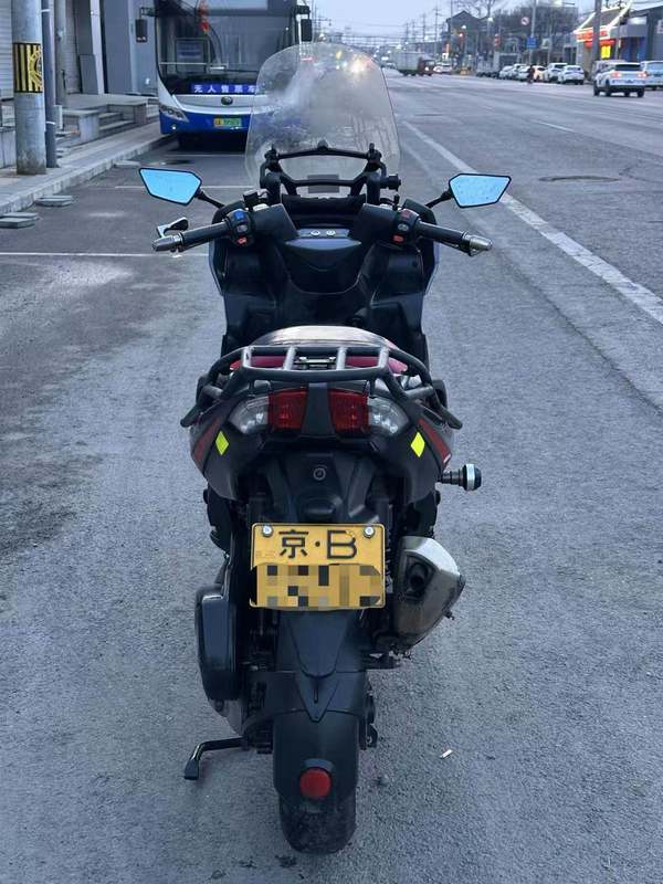 二手阿普利亚SR MAX 300