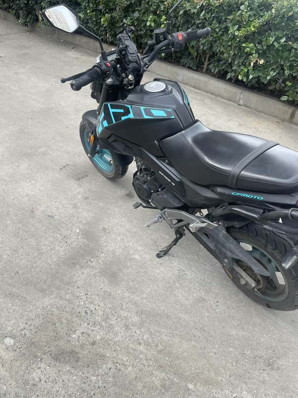 二手春风ST狒狒