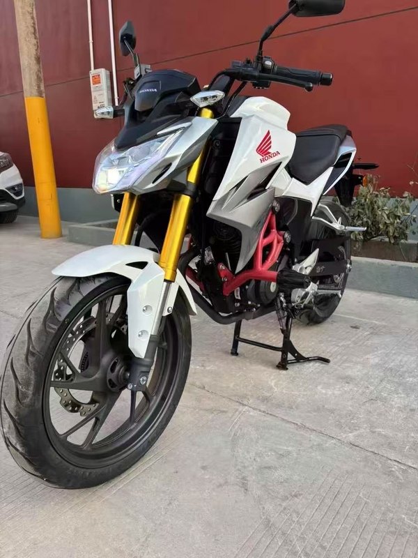 二手五羊本田CB190R 暴锋眼