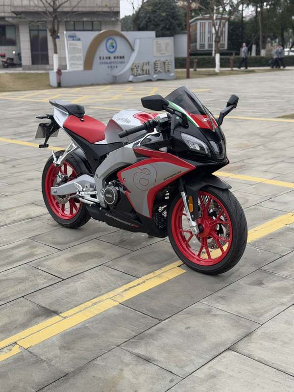二手宗申阿普利亚GPR250R