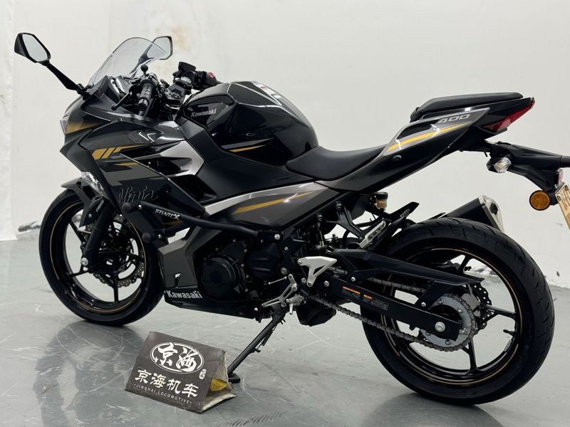 二手川崎Ninja 400