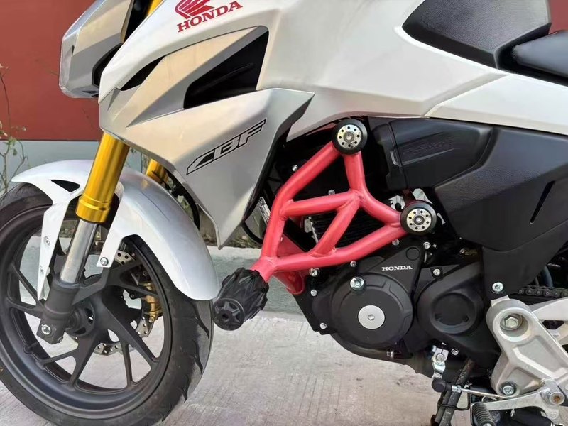 二手五羊本田CB190R 暴锋眼