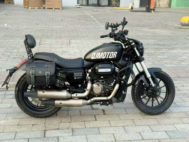 二手QJMOTOR闪300