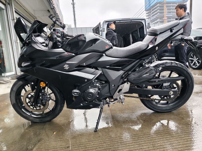 二手豪爵铃木GSX250R