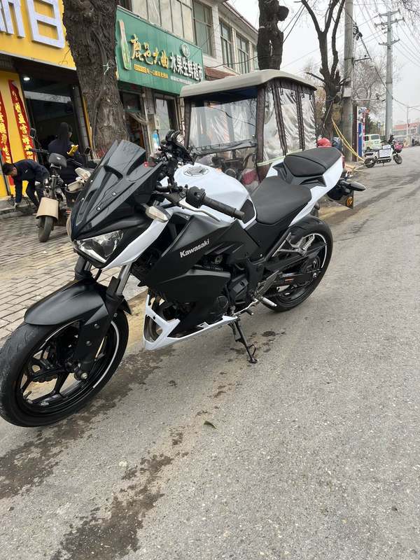 二手川崎Z 250 ABS