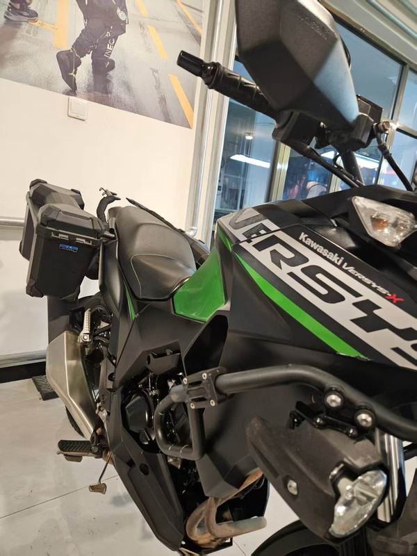 二手川崎Versys-X 300 