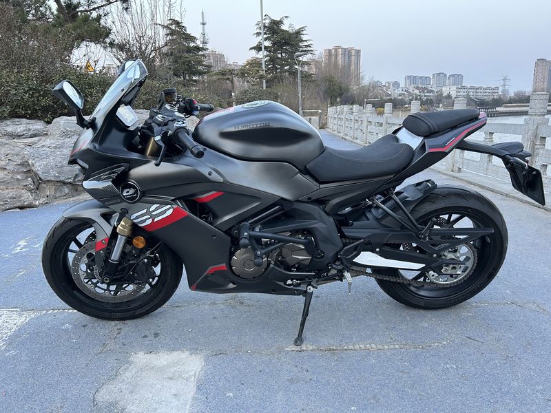 二手QJMOTOR赛600