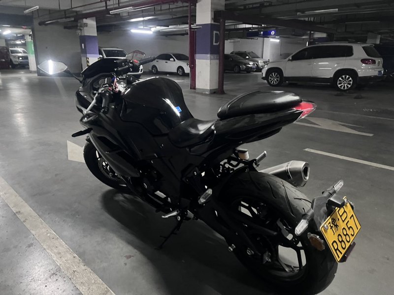 二手喜力蛟龙200