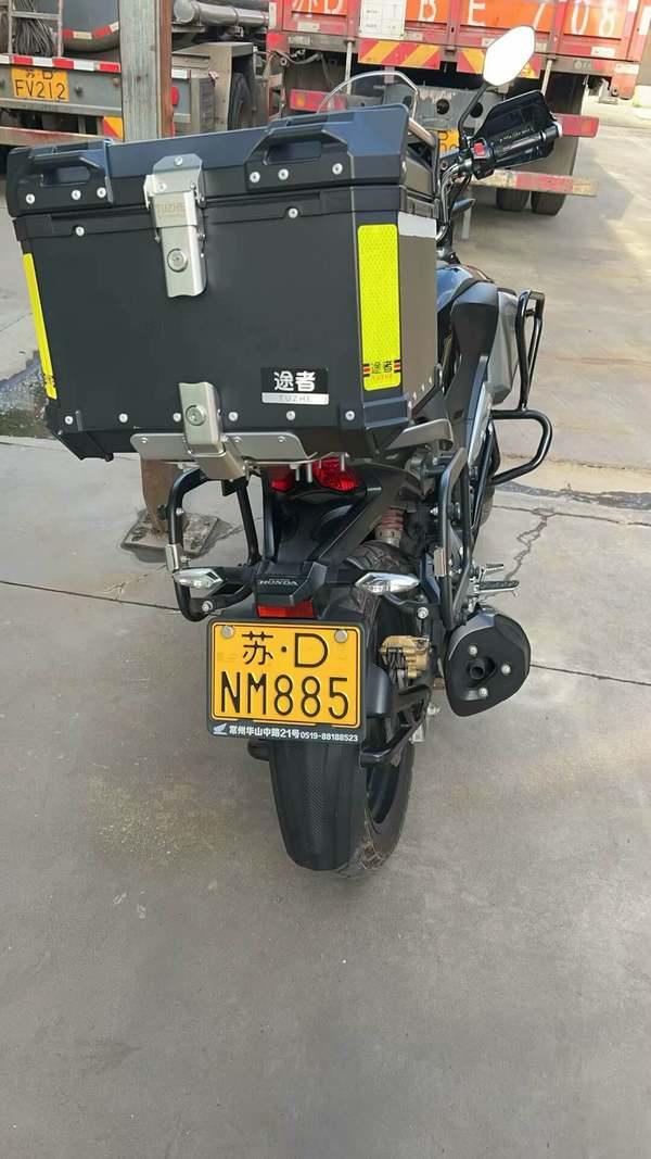 二手五羊本田猛鸷 CB190X