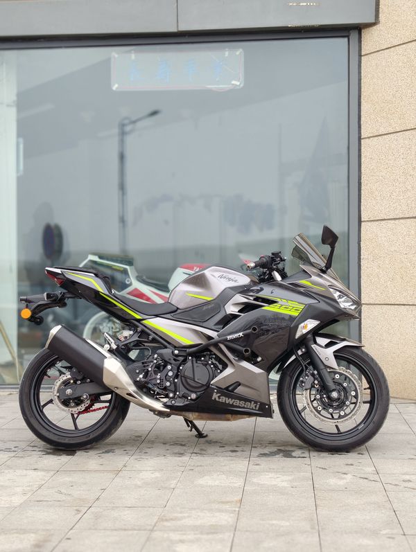二手川崎Ninja 400