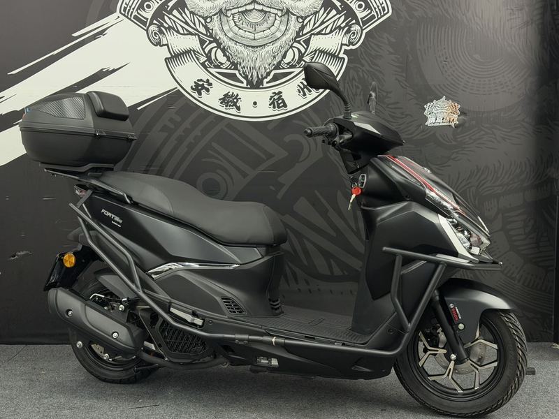 二手QJMOTOR鸿150RS