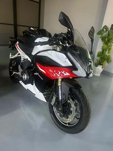 二手贝纳利龙卷风 Tornado 552R