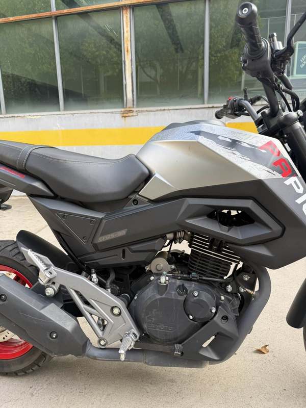 二手春风ST狒狒