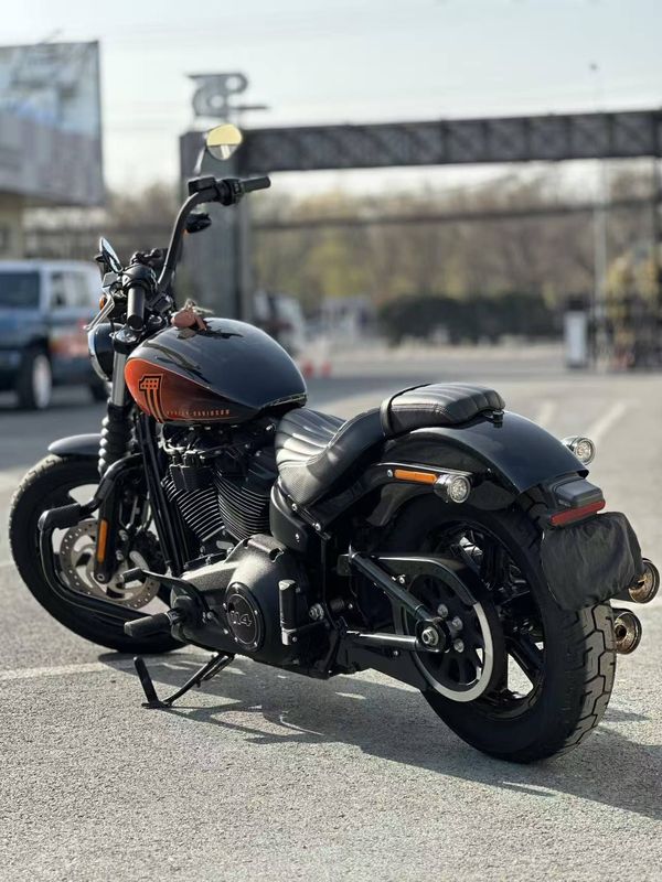 二手哈雷戴维森街霸 Street Bob
