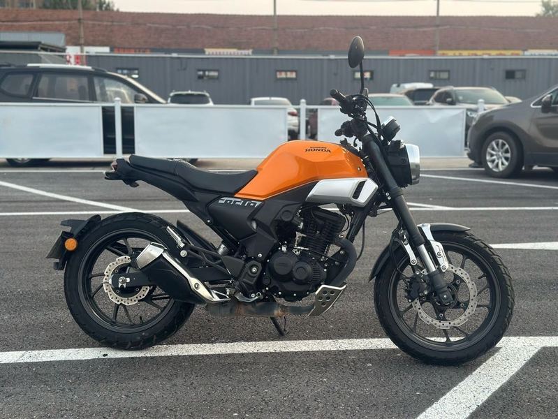 二手新大洲本田CBF190TR