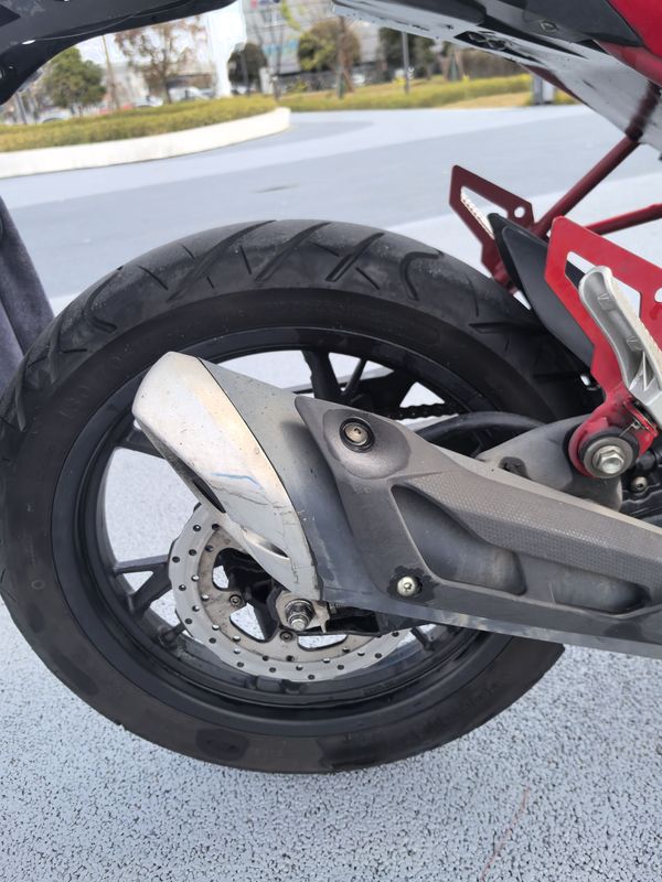 二手贝纳利红宝龙 TNT150i