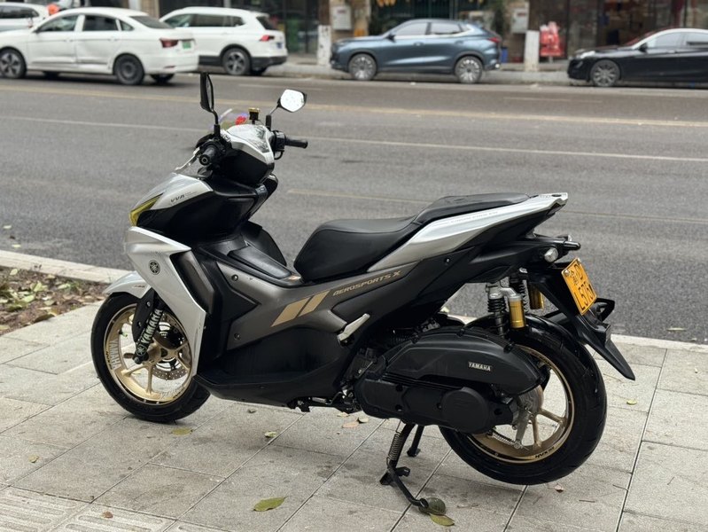 二手雅马哈AEROSPORTS X