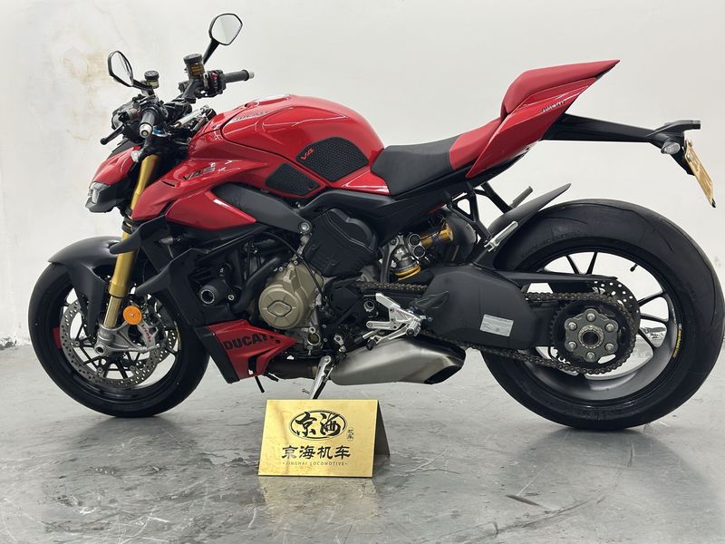 二手杜卡迪Street Fighter V4