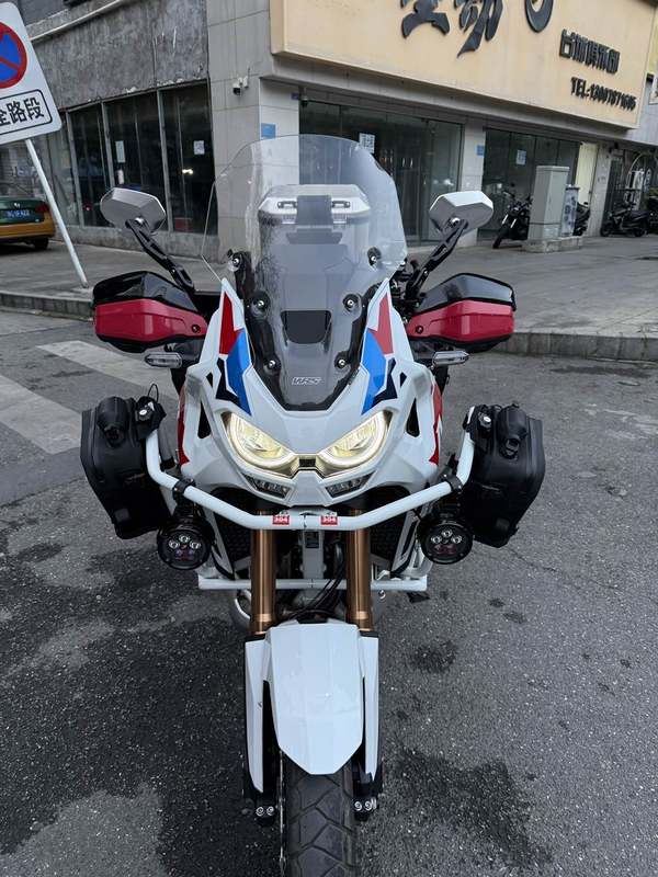 二手本田CRF1100L Africa Twin