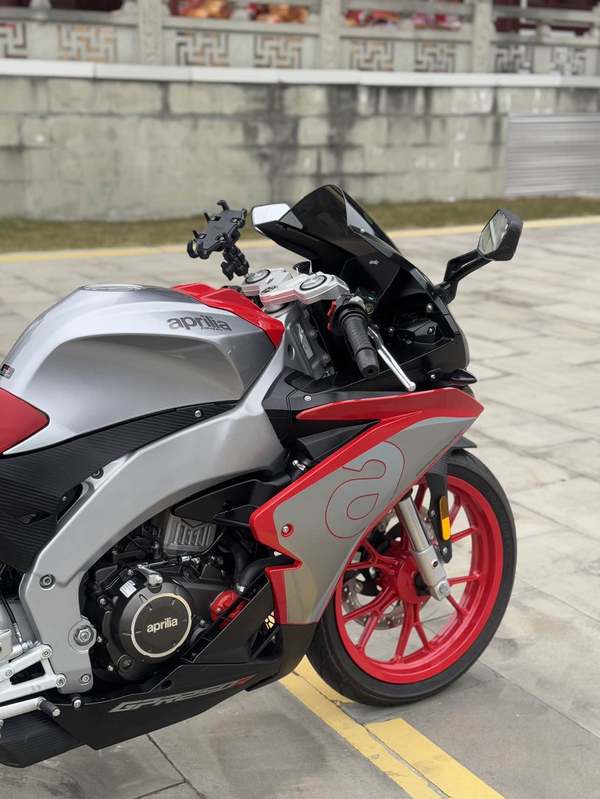 二手宗申阿普利亚GPR250R