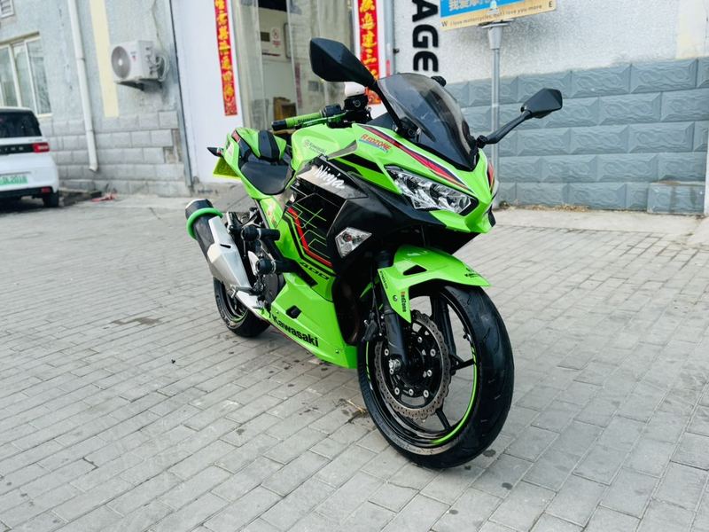 二手川崎Ninja 400