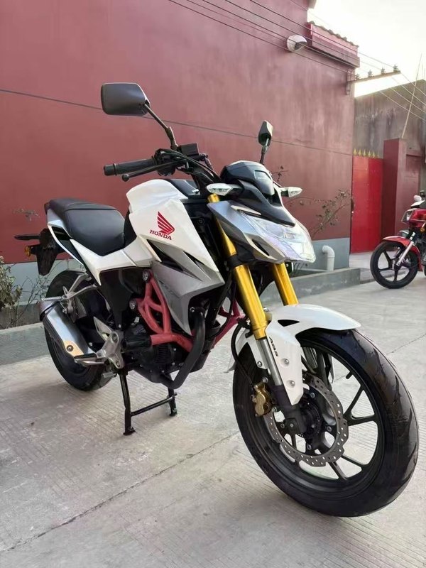 二手五羊本田CB190R 暴锋眼