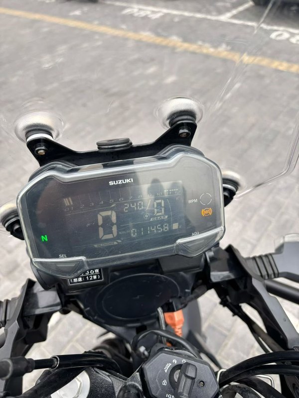 二手豪爵铃木DL250