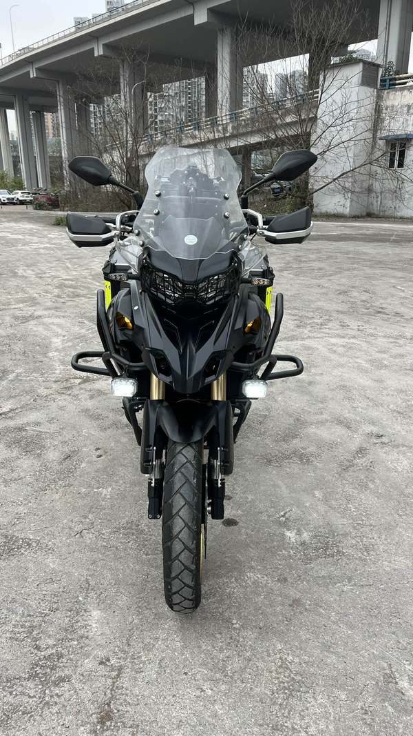 二手贝纳利TRK552