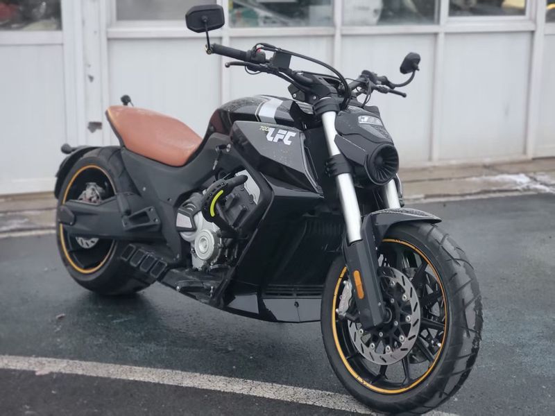 二手奔达LFC700 燎