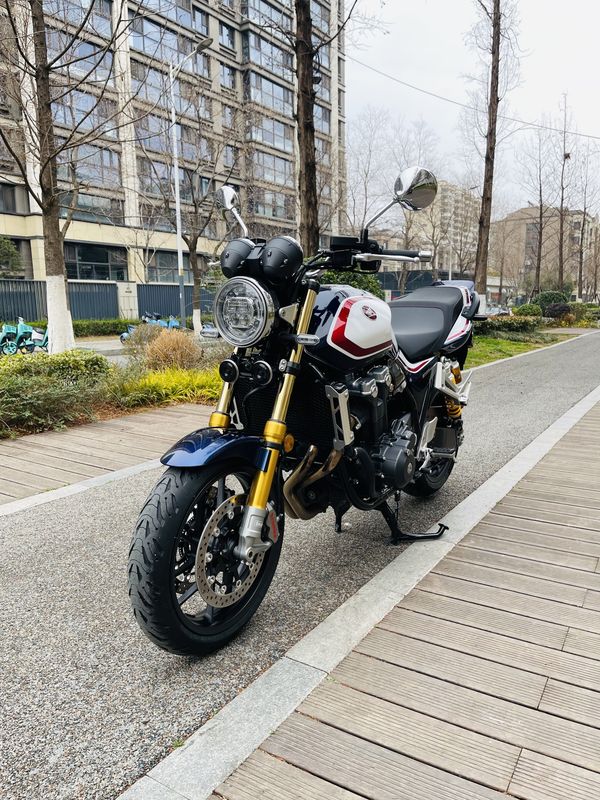 二手本田CB1300 Super Four