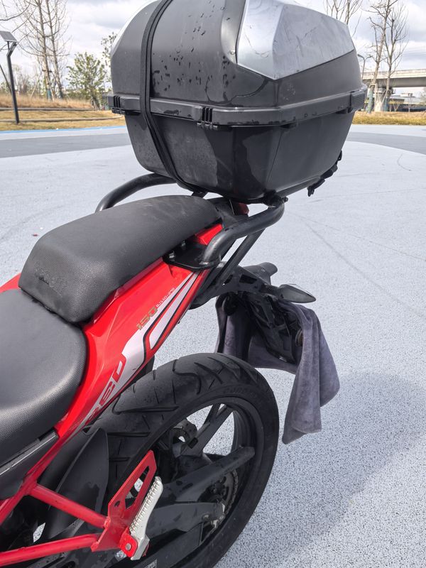 二手贝纳利红宝龙 TNT150i