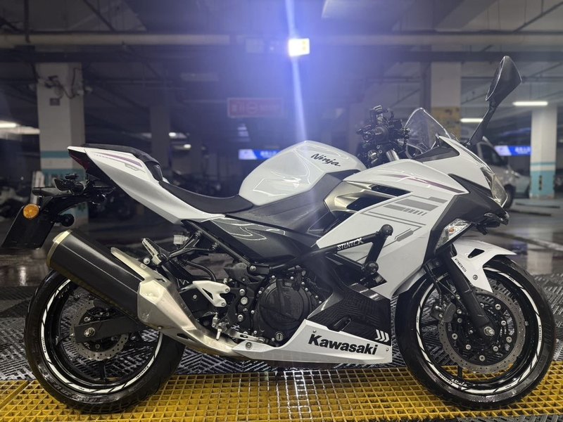 二手川崎Ninja 400