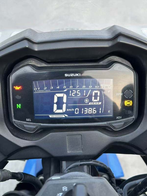 二手豪爵铃木GSX250R