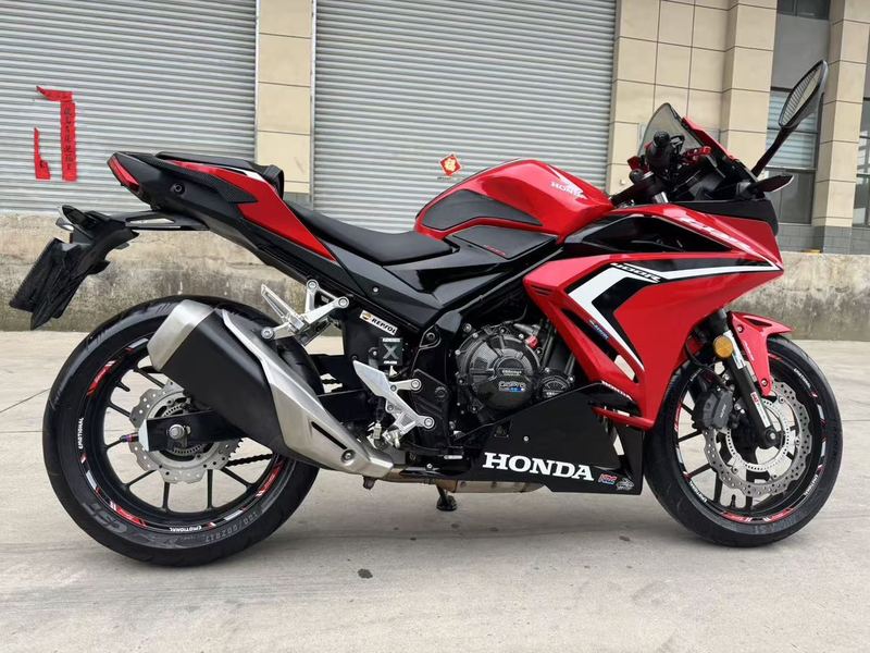 二手本田CBR400R