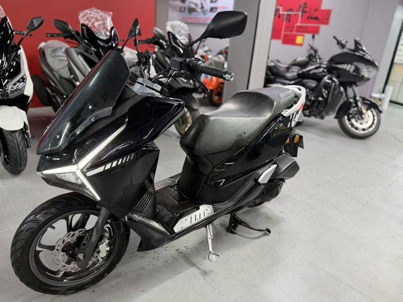 二手猎变闪电狗150