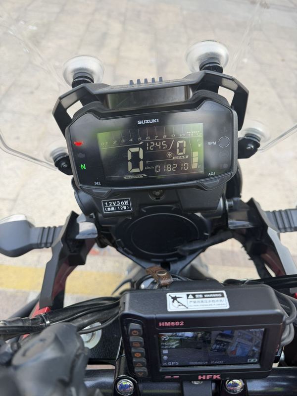 二手豪爵铃木DL250