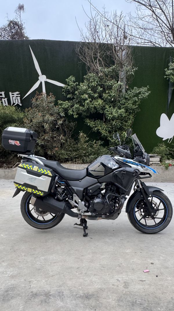 二手豪爵铃木DL250