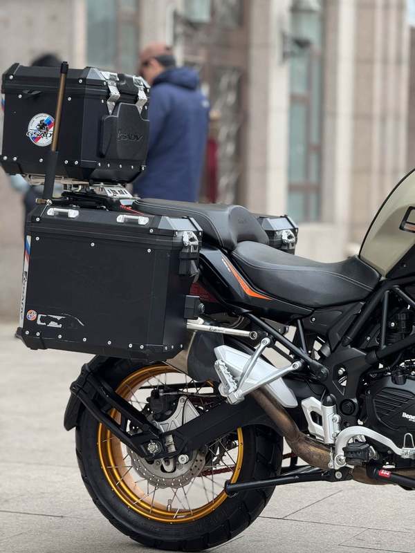 二手贝纳利TRK552