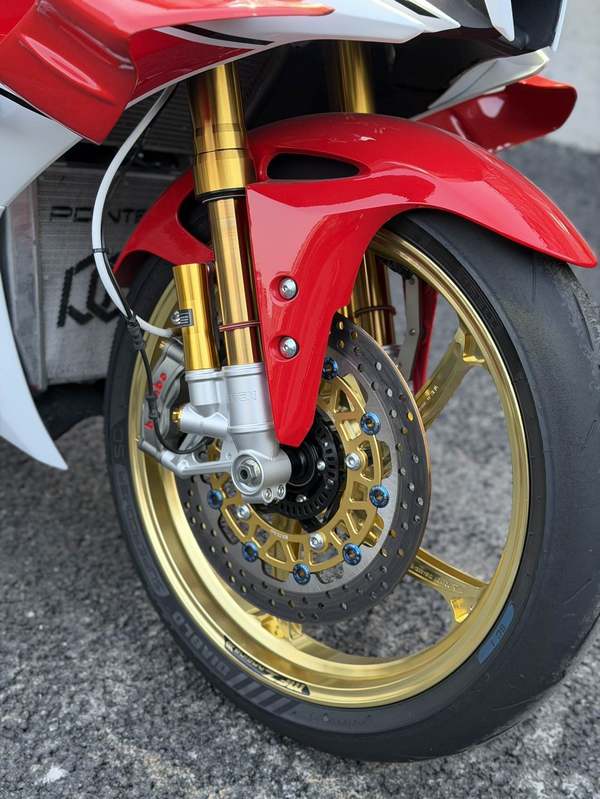 二手雅马哈YZF-R3