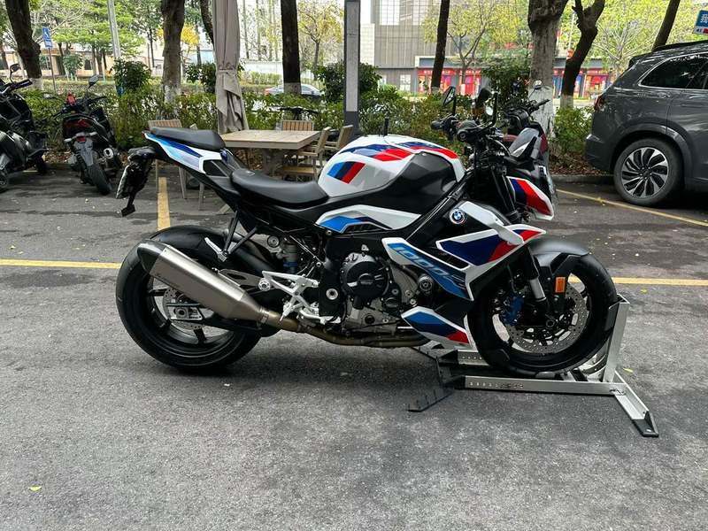 二手宝马M 1000 R