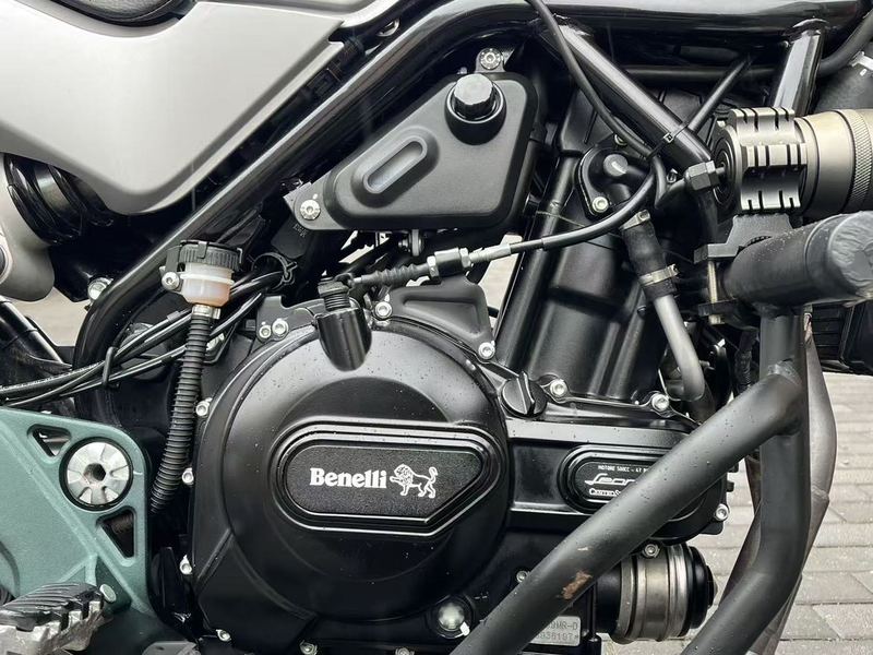 二手贝纳利幼狮 Leoncino 500