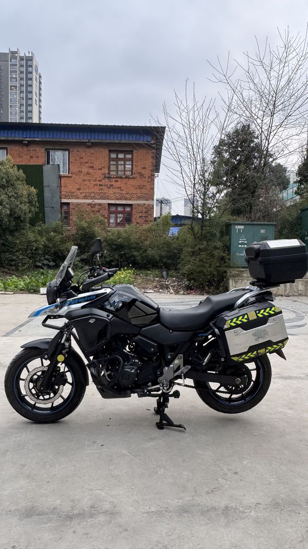 二手豪爵铃木DL250