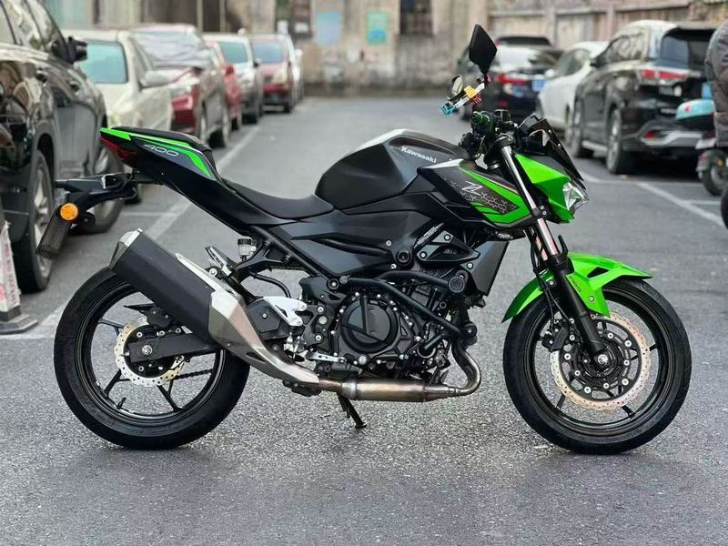 二手川崎Z400