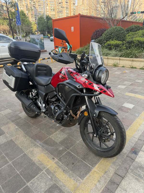 二手豪爵铃木DL250