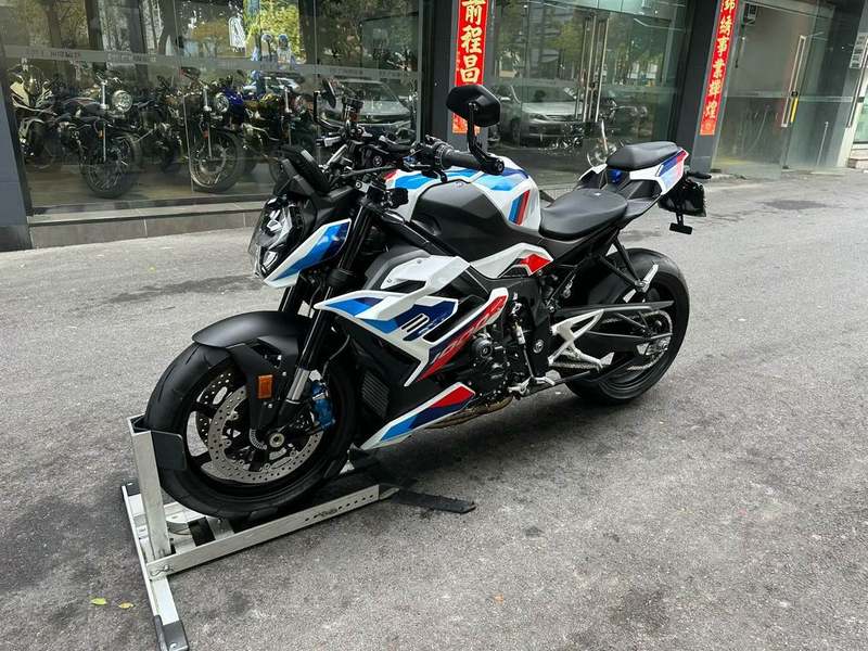 二手宝马M 1000 R